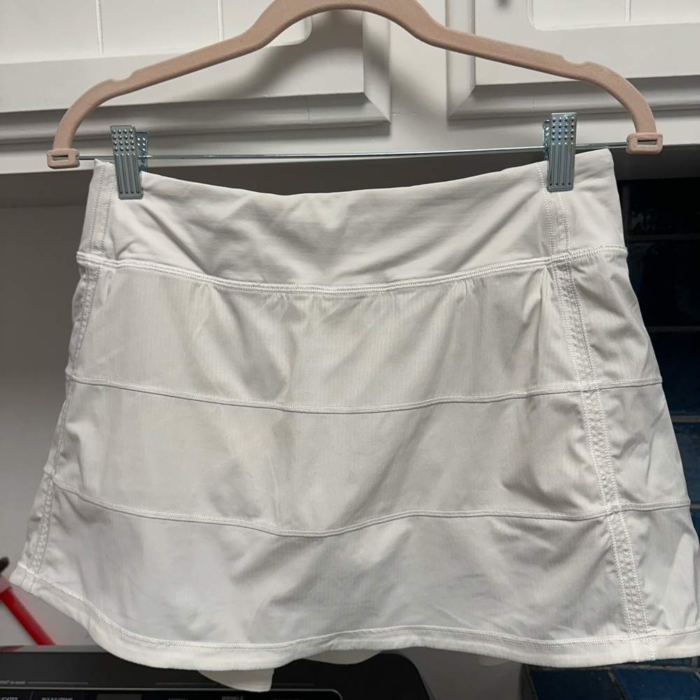 Lululemon Pace Rival skort.  Size 6 tall.